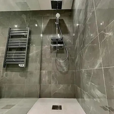 Apartamento 3 Pieces Refait A Neuf. Centre-ville. Menton